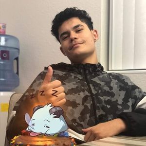 Meet your Posher, Lucas